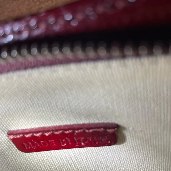 Burberry Burgundy and Cream Heart Shoulder Bag - Picture 6 of 7